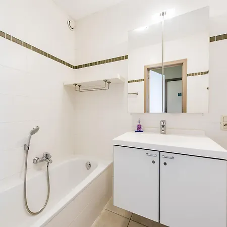 Apartamento Bright Near Seafront, Cleaning Included