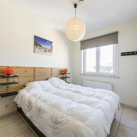 Bright Near Seafront, Cleaning Included Apartamento Blankenberge