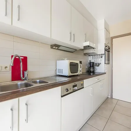 Apartamento Bright Near Seafront, Cleaning Included