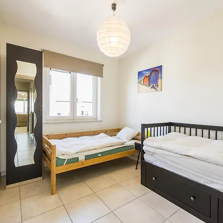 Апартаменты Bright Near Seafront, Cleaning Included *