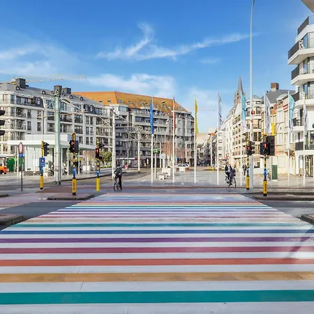 Bright Near Seafront, Cleaning Included